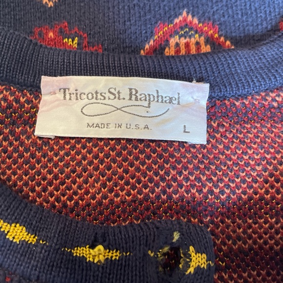 Tricots St.Raphael Navy Vest with Gold Buttons - Picture 4 of 7